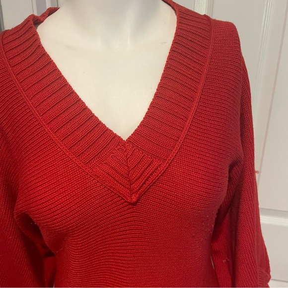 BARBARA WELLS STUDIO RED V NECK WOOL KNIT FITTED DRESS. S/small - Picture 3 of 9
